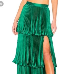 Amur eve skirt size 4.